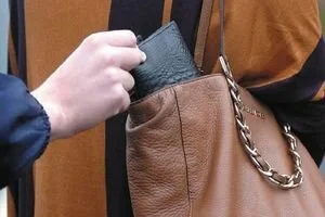 В Одесской области поймали преступника, который обманул и обворовал пенсионерку