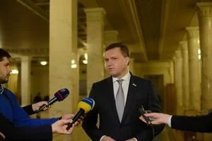 Левочкин: Итог текущей сессии Рады - ничего не сделано для приближения мира, роста экономики и благосостояния людей