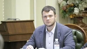 Криклий хочет, чтобы украинцы больше летали по стране и уже придумал, как это сделать