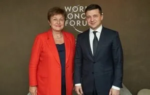 Зеленский попросил МВФ выделить больше денег на борьбу с COVID-19 в Украине