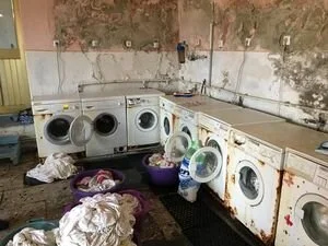В сети появились фото ужасного состояния Хустской больницы, в которой планирую принимать больных коронавирусом