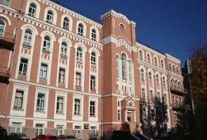 Александровскую больницу