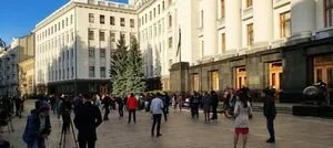 Активисты устроили митинг под ОПУ из-за завершения следствия по делу Гандзюк: фото и видео