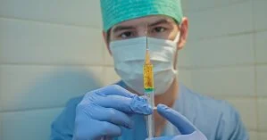 В Израиле заявили о создании первой вакцины и лекарства от COVID-19