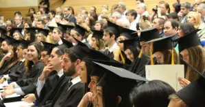 В Минобразования попросили Кабмин частично открыть ВУЗы из-за сдачи дипломов