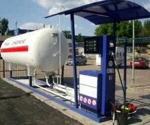 Столичные власти демонтировали 50 незаконных газовых заправок