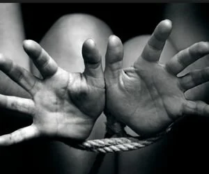 Учительницу интерната арестовали за продажу 13-летней девочки