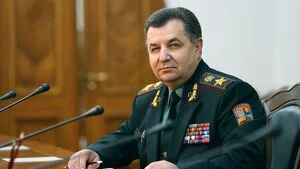 Полторак анонсировал повышение зарплат военных уже с 1 января 2019 года