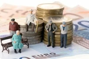 В Украине повысили минимальную зарплату на 450 гривен