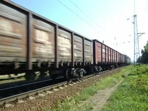 Решили побегать по крышам зерновозов: в Сумской области подростка серьезно поразило током