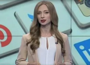 Поцелуи Юнкера, английский Зеленского и троллинг для депутатов: как политики провели прошлую неделю