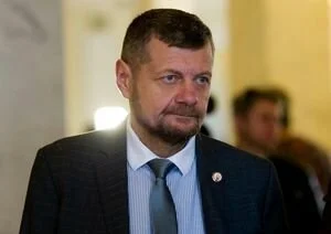 Бывшие коллеги Мосийчука начали угрожать экс-нардепу и его семье после интервью Стране
