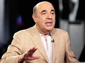 Рабинович: Российская вакцина - единственная, доступная украинцам