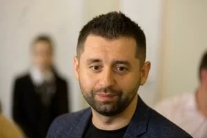 Арахамия заявил, что Корниенко был единственным кандидатом на пост лидера