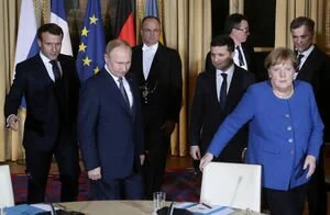 Песков: Путин и Зеленский могут согласовать встречу в любой момент
