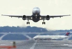 Украина возобновила авиасообщение более чем с 10 странами: список рейсов