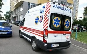 В Черновцах еще троих людей доставили в больницу из-за возможного коронавируса