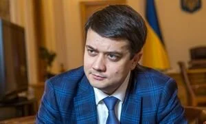 Разумков: Парламент не уйдет на карантин из-за заболевшего Шахова