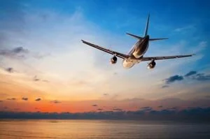 Авиакомпания Ryanair намерена вернуть средства за отмененные рейсы по 90% заявок
