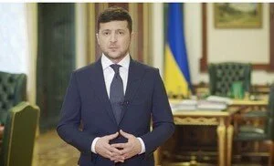 Зеленскому надо вспомнить, что управление государством - это не компьютерная игра