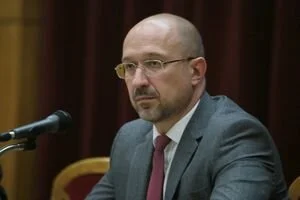 Шмыгаль отчитался о потраченных с начала пандемии деньгах на медицину