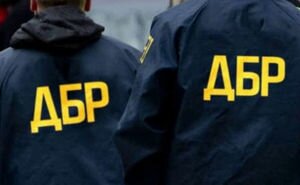 В Донецкой области начальник патрульной полиции хранил у себя в кабинете гранату и более тысячи патронов
