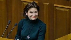 Поместье для генпрокурора. На госдаче, где поселилась Венедиктова, большой особняк и персональное озеро. Видео