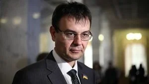 В правительстве назвали дату первого транш от МВФ