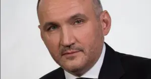Кузьмин: Спецслужбы не сообщают Зеленскому о подготовке к госперевороту из-за возможного заговора