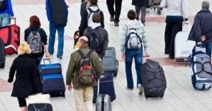 Власти Чехии начали массово отправлять украинских заробитчан в спецпункты