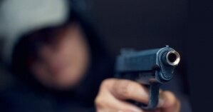 Под Тернополем неизвестный ранил пожарного, когда он хотел остановить драку