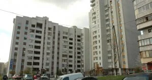 В одном из столичных жилых домов прогремели взрывы