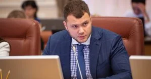 Криклий рассказал, когда в Украине снова начнет ходить транспорт
