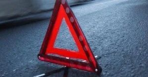 В Киеве на Воздухофлотском проспекте столкнулись пять автомобилей: из-за масштабного ДТП образовалась пробка (видео)