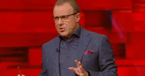 Порошенко не мог шантажировать Суркисов в одиночку, - Спивак