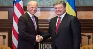 Порошенко серьезно считает, что записи его разговора с Байденом слили из Офиса президента