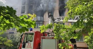 В Москве взорвалась и загорелась многоэтажка: видео момента разрушения дома