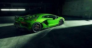 Суперкар за 15 млн гривен VS украинские дороги: на видео показали, как Lamborghini ездит улицами Ровно