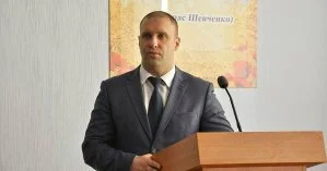 Элитный Lexus за полмиллиона и несколько квартир: НАПК проверило соответствие образа жизни главы Полтавской области Синегубова его зарплате