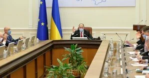 Будут подразделениями, а не юрлицами: Кабмин реорганизовал таможню и налоговую