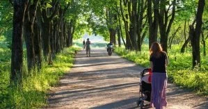 Лето задержится: какой будет погода в Украине в начале рабочей недели