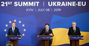 ЕС даст Украине доступ к дешевым вакцинам от COVID-19 и выделит €190 млн для борьбы с эпидемией