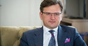 Нападение акулы на украинцев в Египте: Кулеба попросил туристов не искать запрещенных развлечений