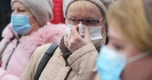 Кабмин оставил Украину на карантине до Нового года: что разрешили