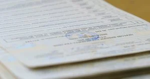 Быстро и эффективно: под Днепром члены избиркома устали и решили