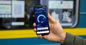 В киевской подземке на всех станциях, кроме одной, появился 4G-интернет
