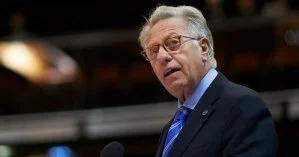 Венецианская комиссия пообещала помочь Зеленскому решить вопрос с Конституционным судом