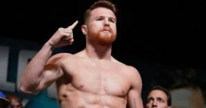 Лучший боксер мира ушел от своего промоутера