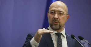 Шмыгаль назвал ожидаемое время доставки в Украину вакцины от COVID-19