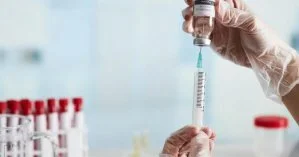Кулеба заявил, что Украина намерена взять у Британии кредит на закупку тестов и вакцин от коронавируса